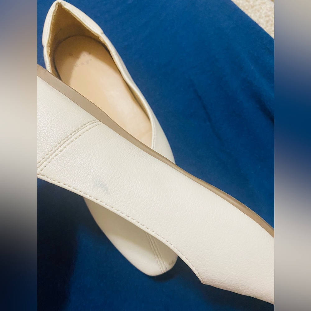Shoes - Picture 3 of 5